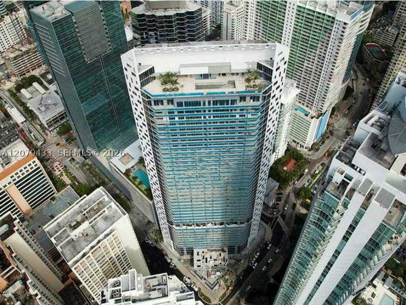 1300 Brickell Bay Dr #1008, Miami FL 33131
