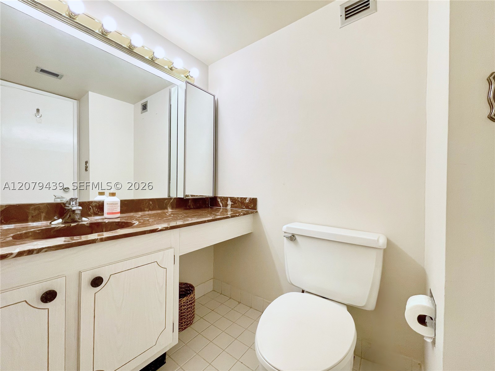 1901 Brickell Ave #B506, Miami FL 33129