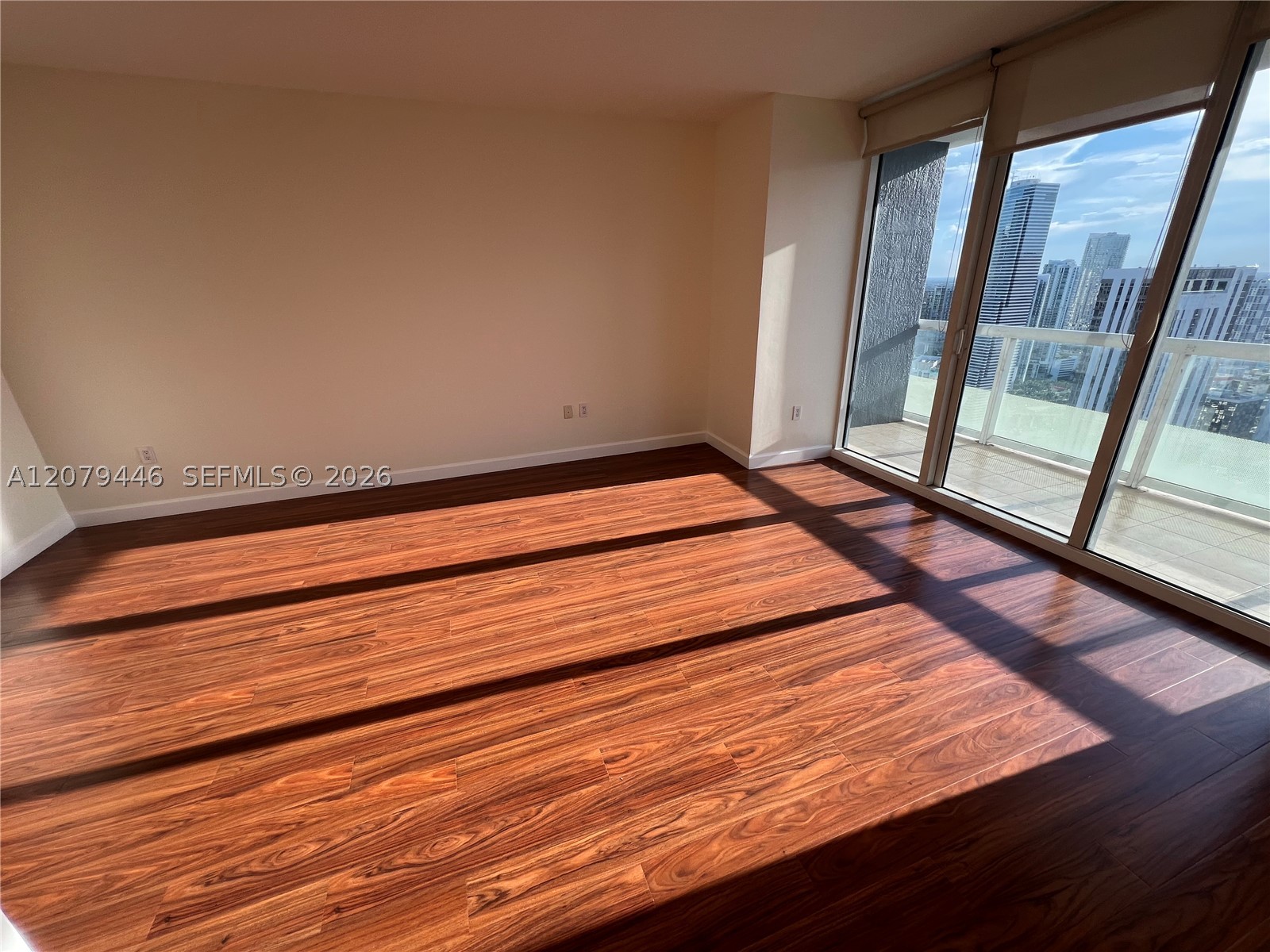 50 Biscayne Blvd #4507, Miami FL 33132