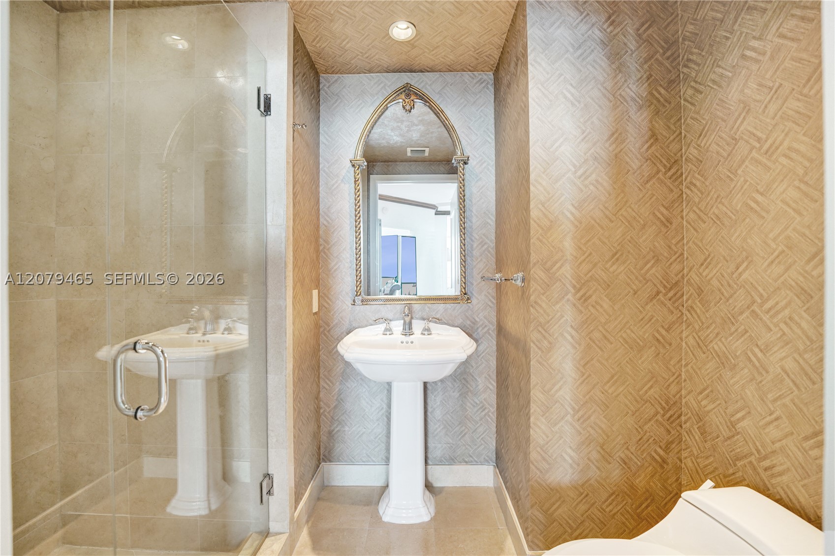 2100 N Ocean Blvd #18B, Fort Lauderdale FL 33305