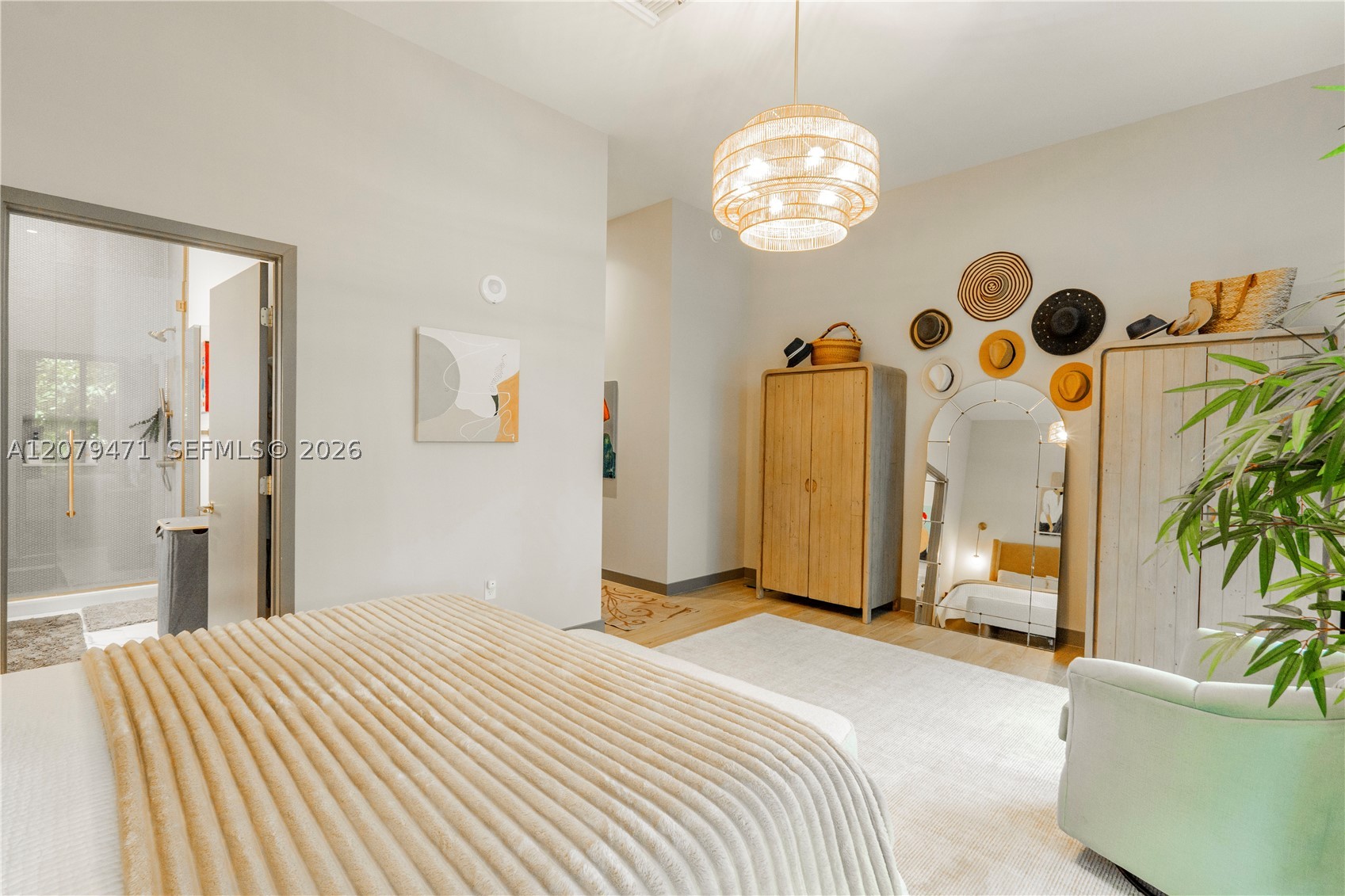 2678 Tigertail Ave #202, Miami FL 33133