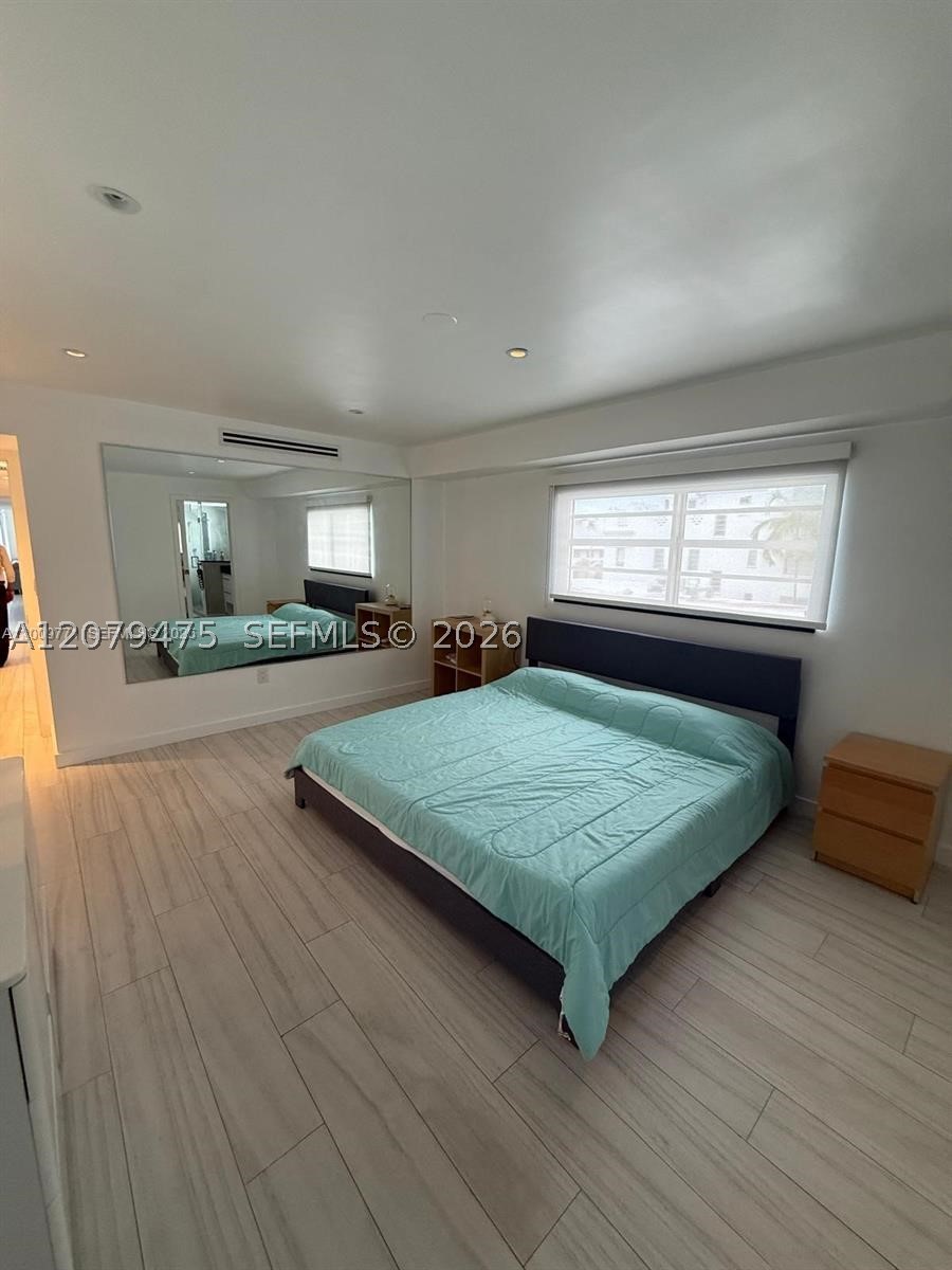1150 Collins Ave #406, Miami Beach FL 33139