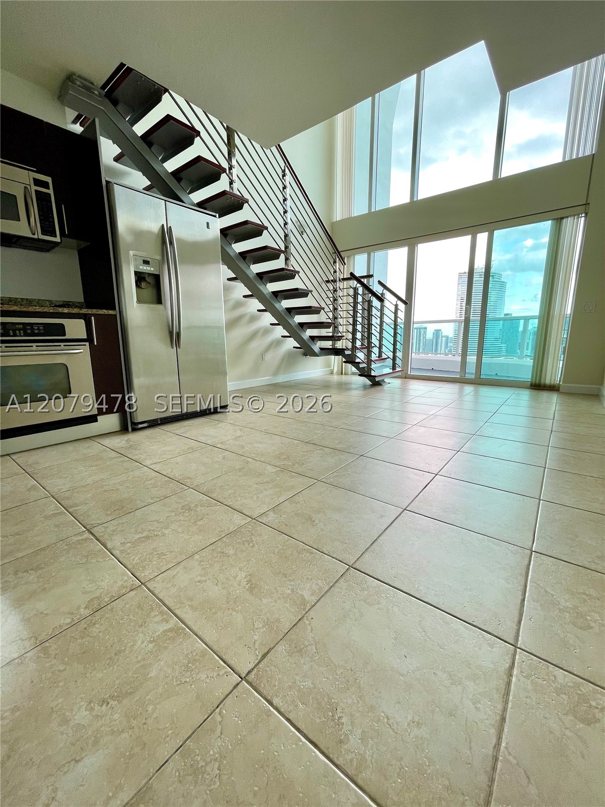 41 SE 5th St #2405, Miami FL 33131