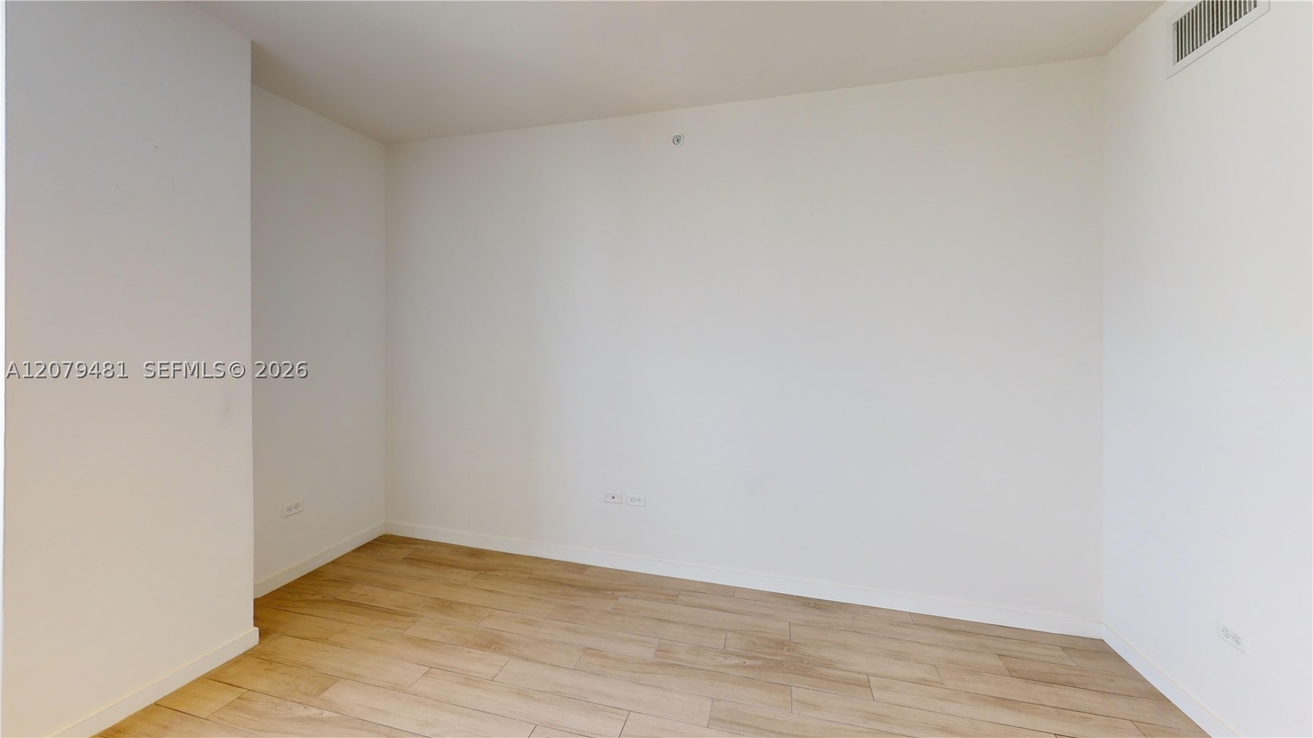 999 SW 1st Ave #2606, Miami FL 33130
