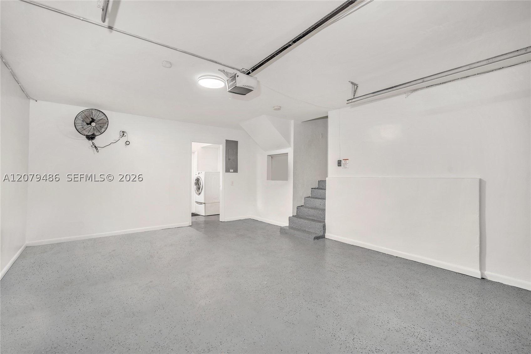 628 SW 4th St, Hallandale Beach FL 33009