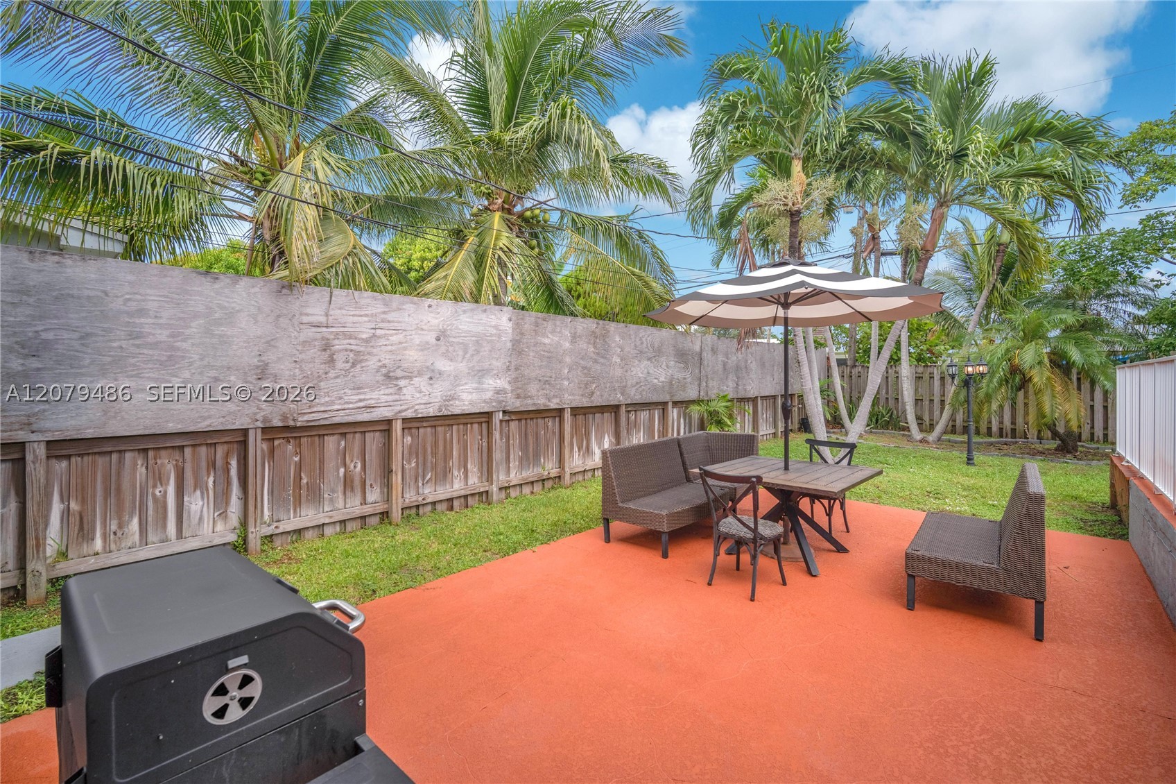 628 SW 4th St, Hallandale Beach FL 33009
