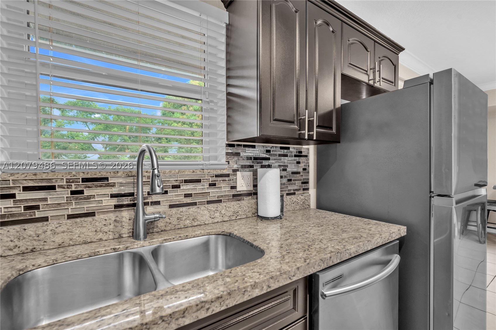 628 SW 4th St, Hallandale Beach FL 33009