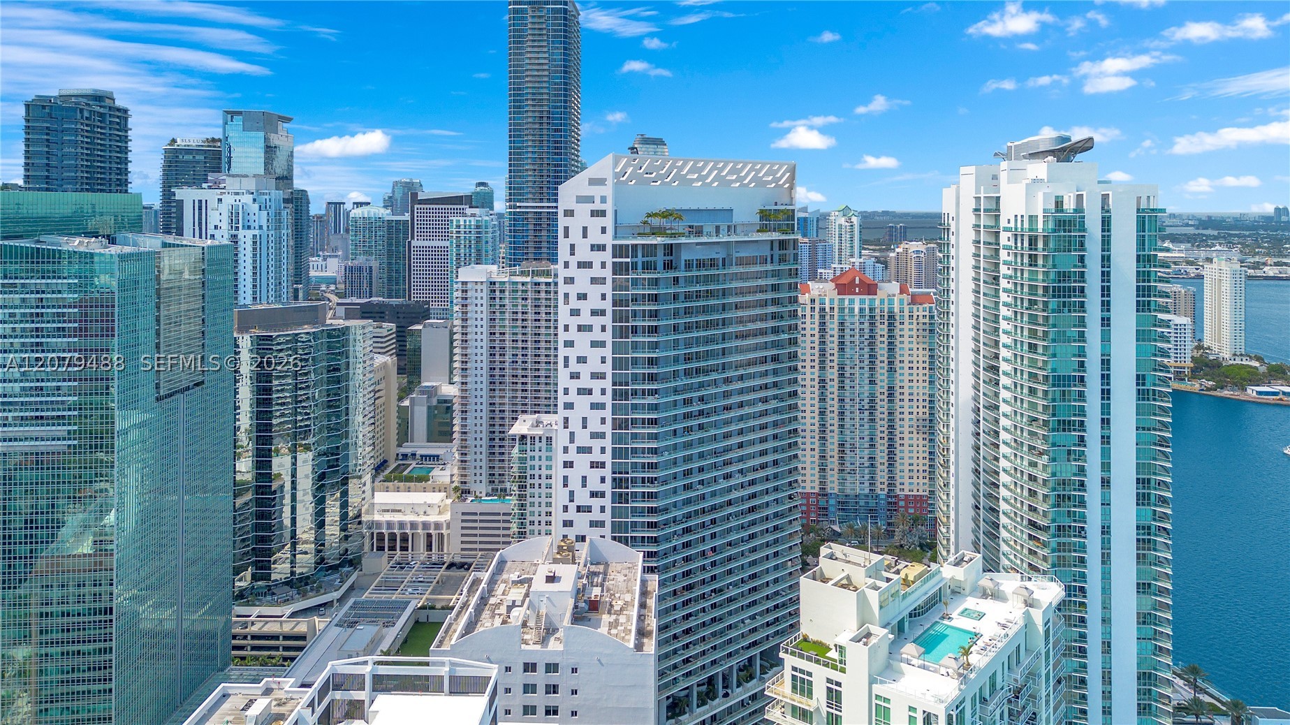 1300 Brickell Bay Dr #1913, Miami FL 33131