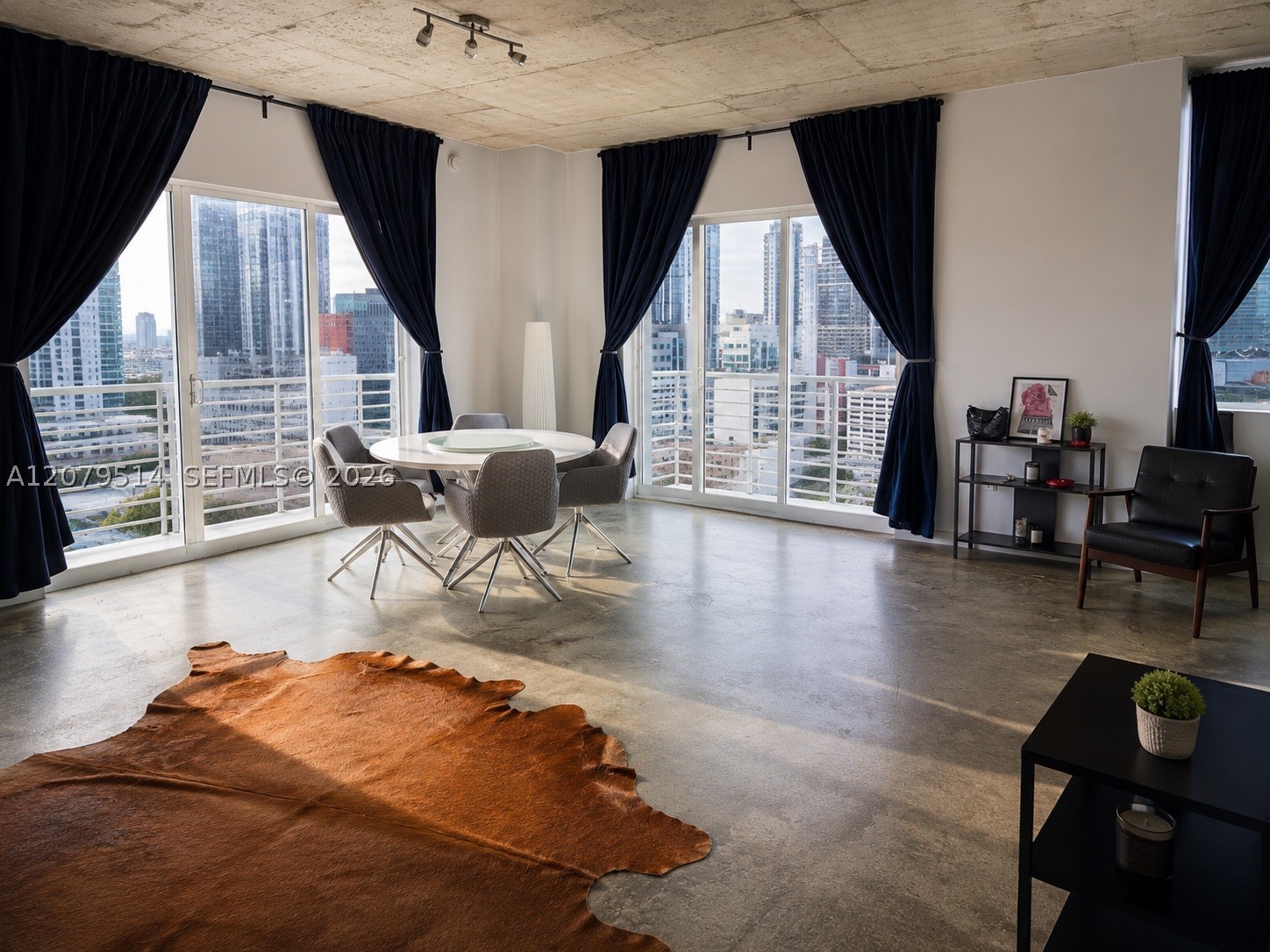 133 NE 2nd Ave #2113, Miami FL 33132