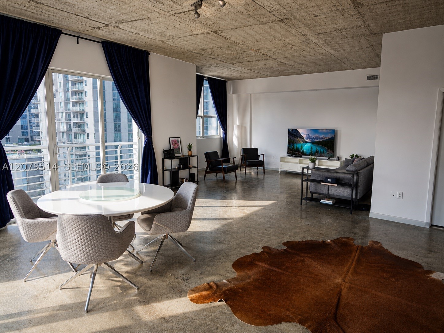 133 NE 2nd Ave #2113, Miami FL 33132