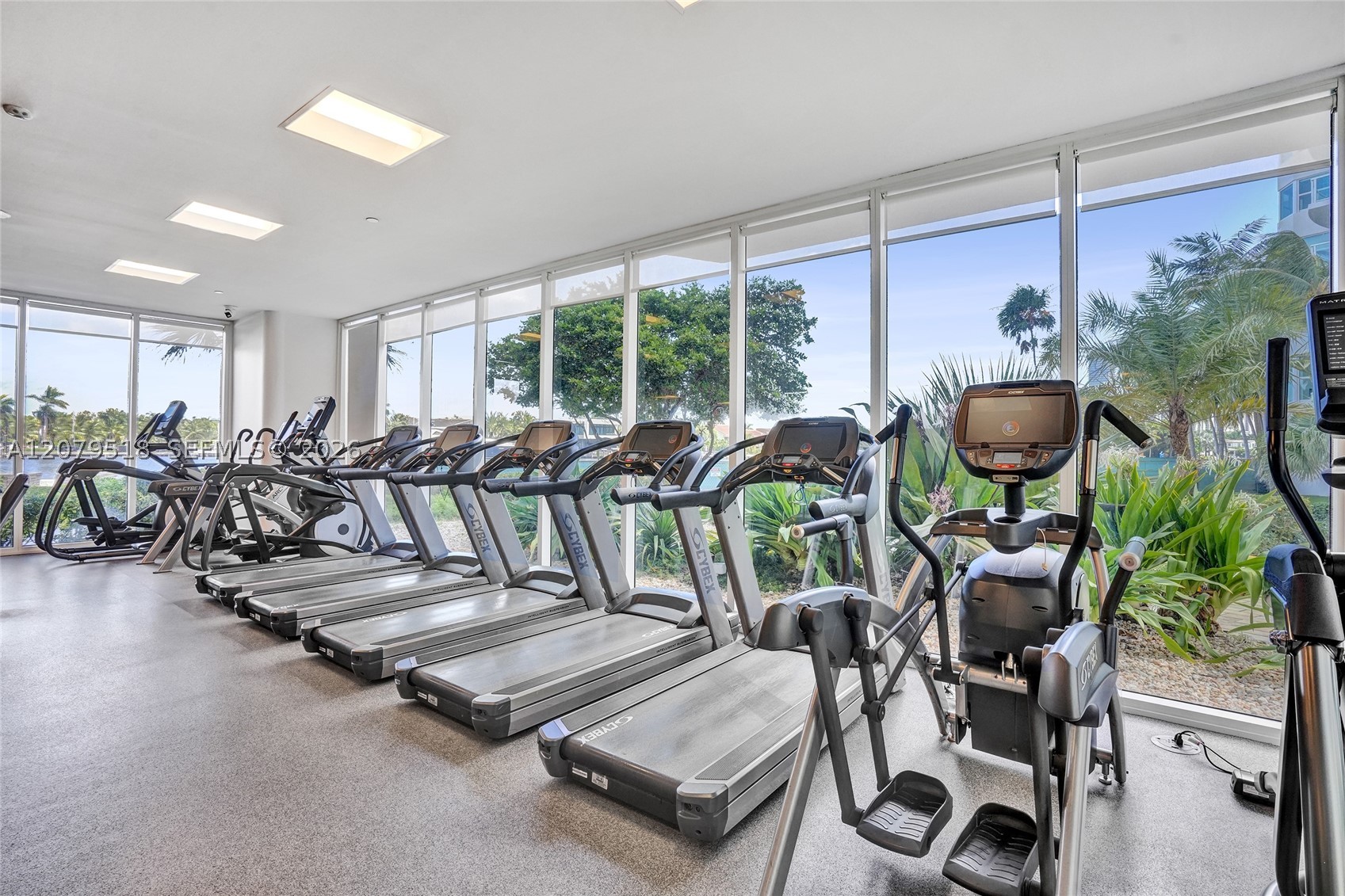 20281 E Country Club Dr #2314, Aventura FL 33180