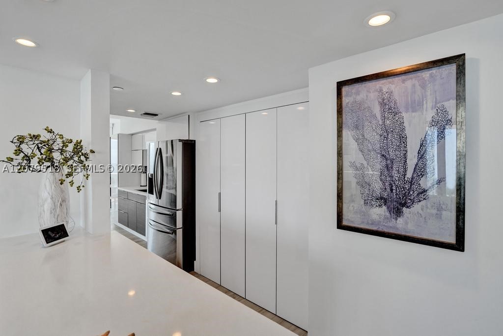 20281 E Country Club Dr #2314, Aventura FL 33180