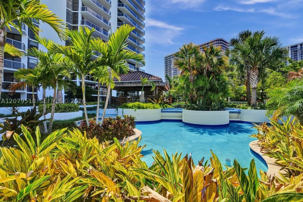 20281 E Country Club Dr #2314, Aventura FL 33180