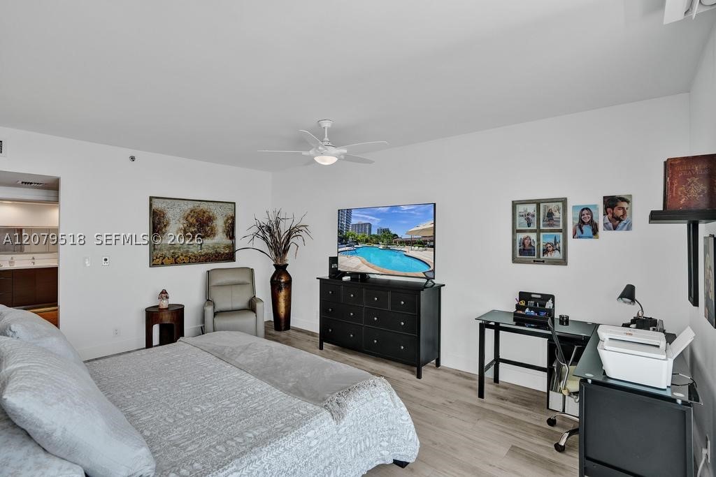 20281 E Country Club Dr #2314, Aventura FL 33180