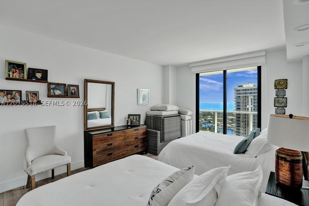 20281 E Country Club Dr #2314, Aventura FL 33180