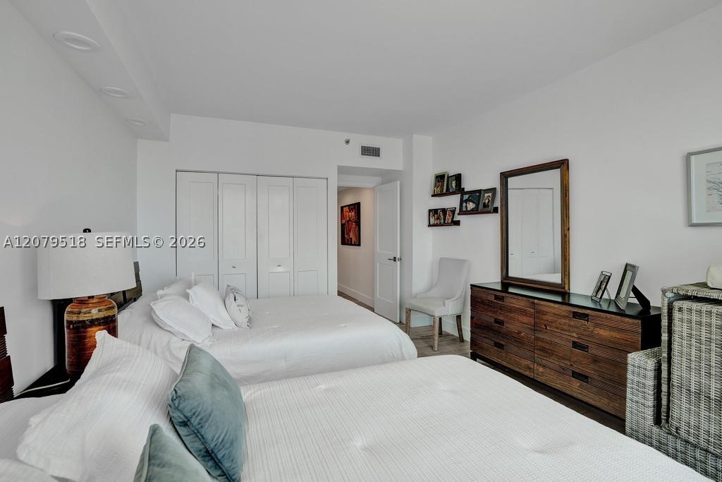 20281 E Country Club Dr #2314, Aventura FL 33180