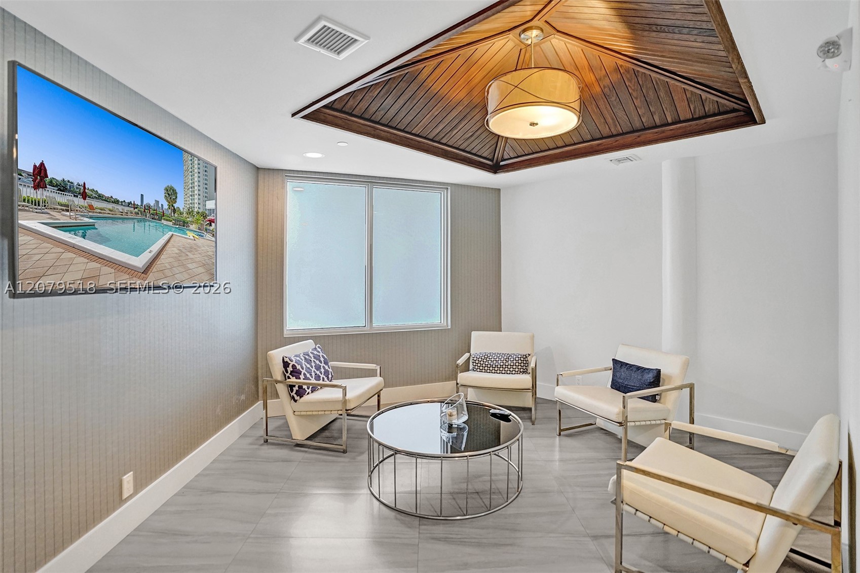 20281 E Country Club Dr #2314, Aventura FL 33180