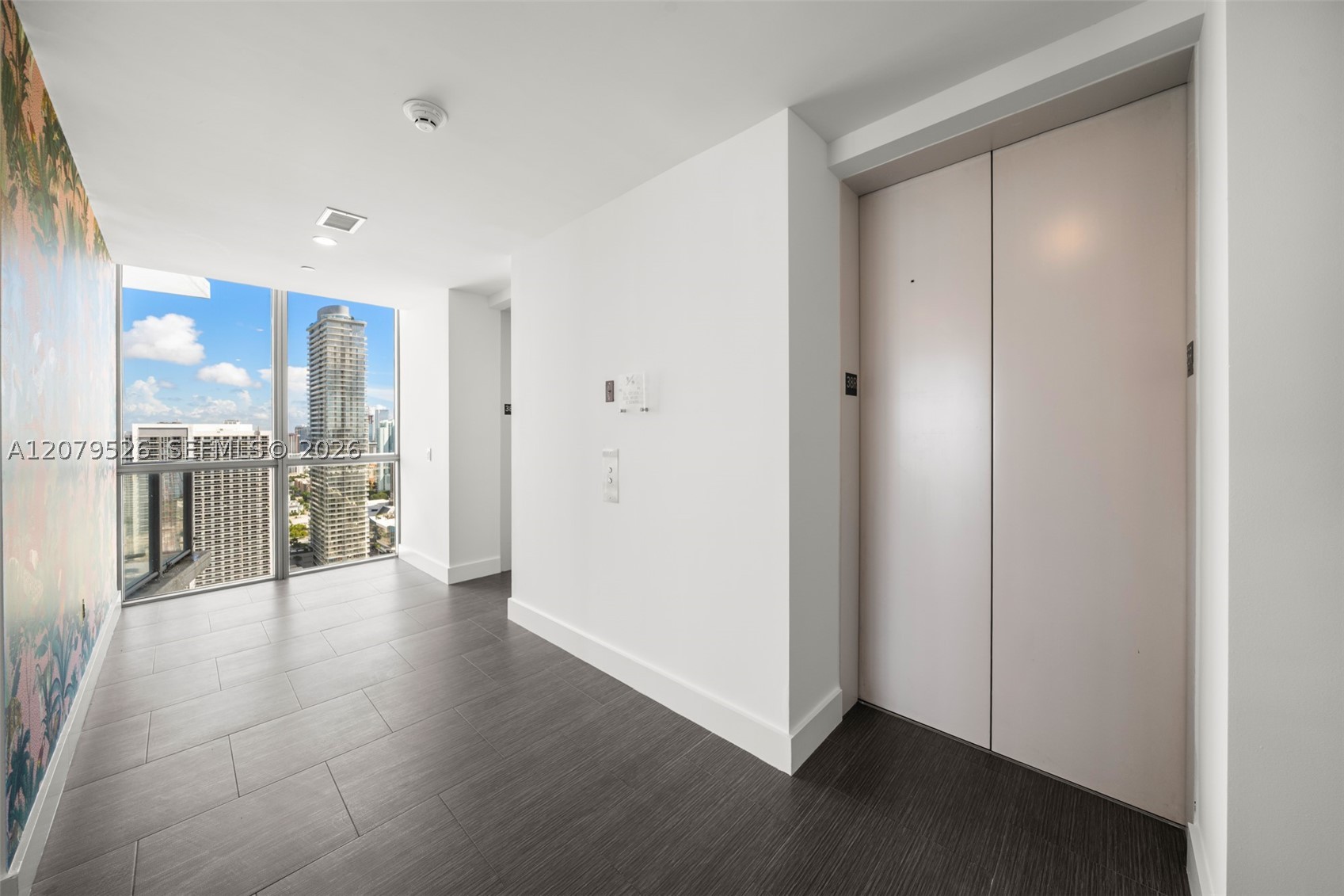 1100 Biscayne Blvd #3805, Miami FL 33132