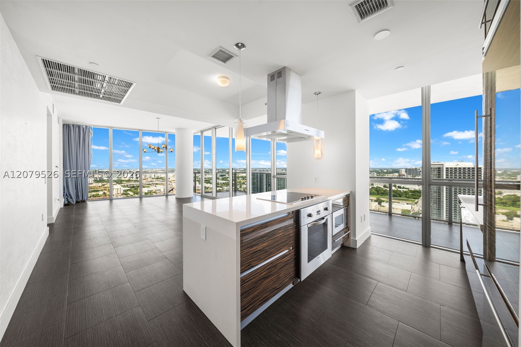 1100 Biscayne Blvd #3805, Miami FL 33132