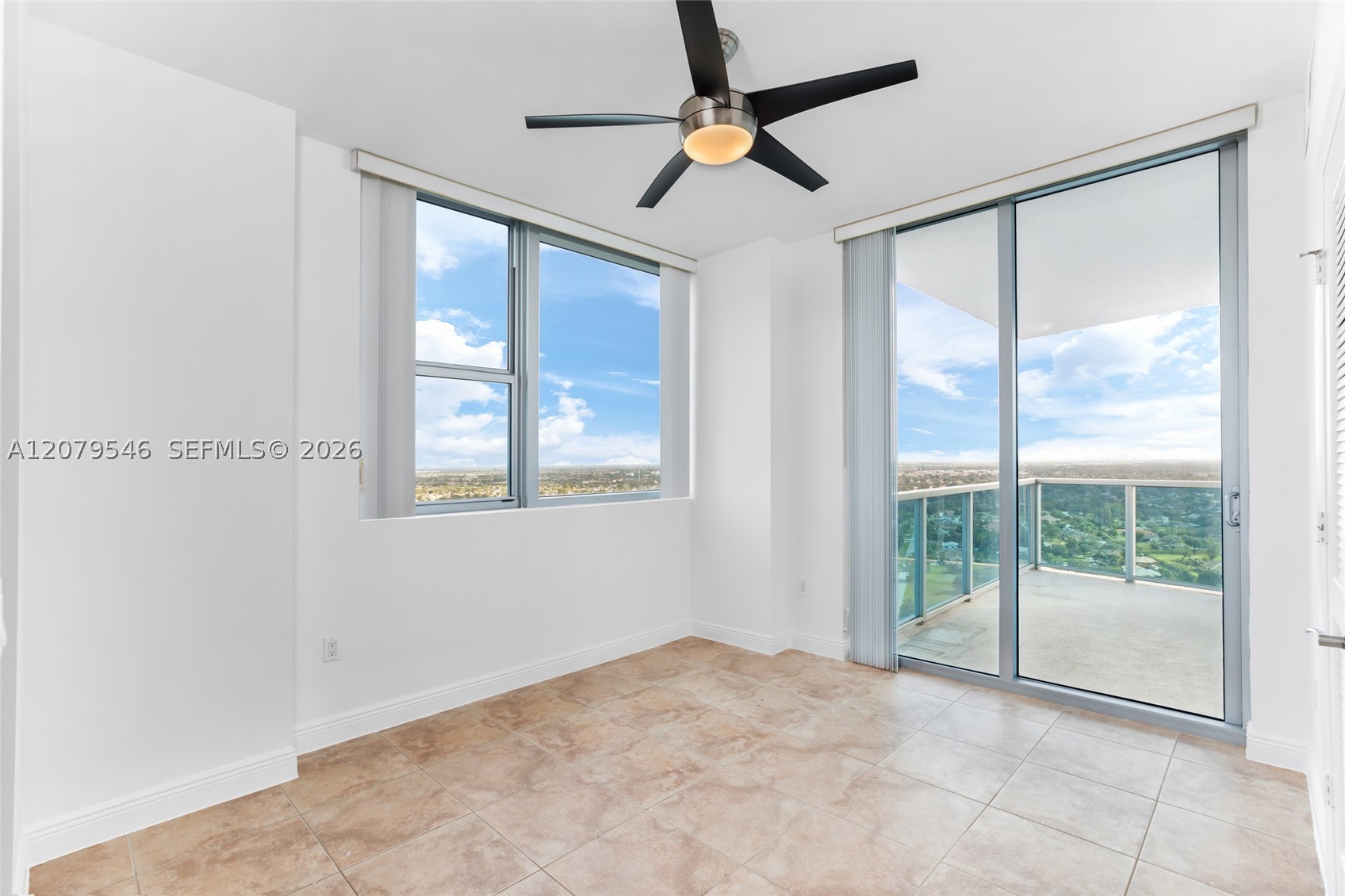 2641 N Flamingo Rd #2608N, Sunrise FL 33323