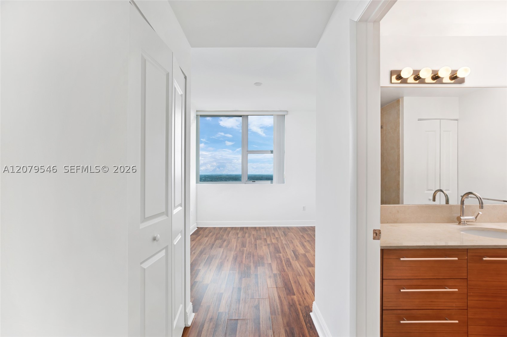 2641 N Flamingo Rd #2608N, Sunrise FL 33323