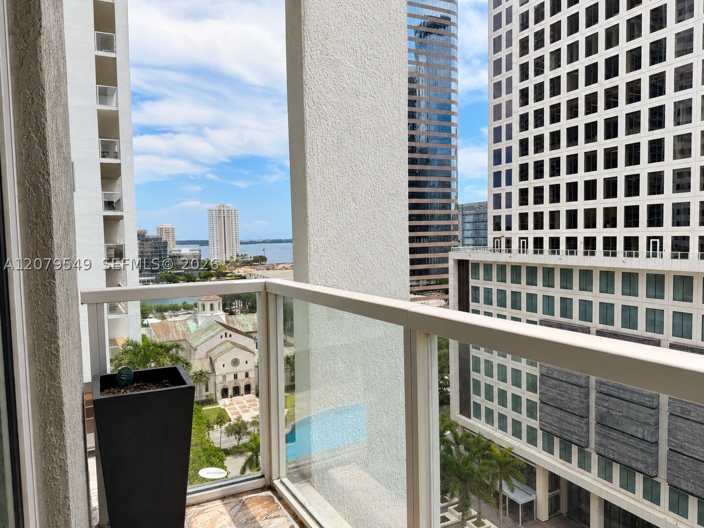 55 SE 6th St #1510, Miami FL 33131