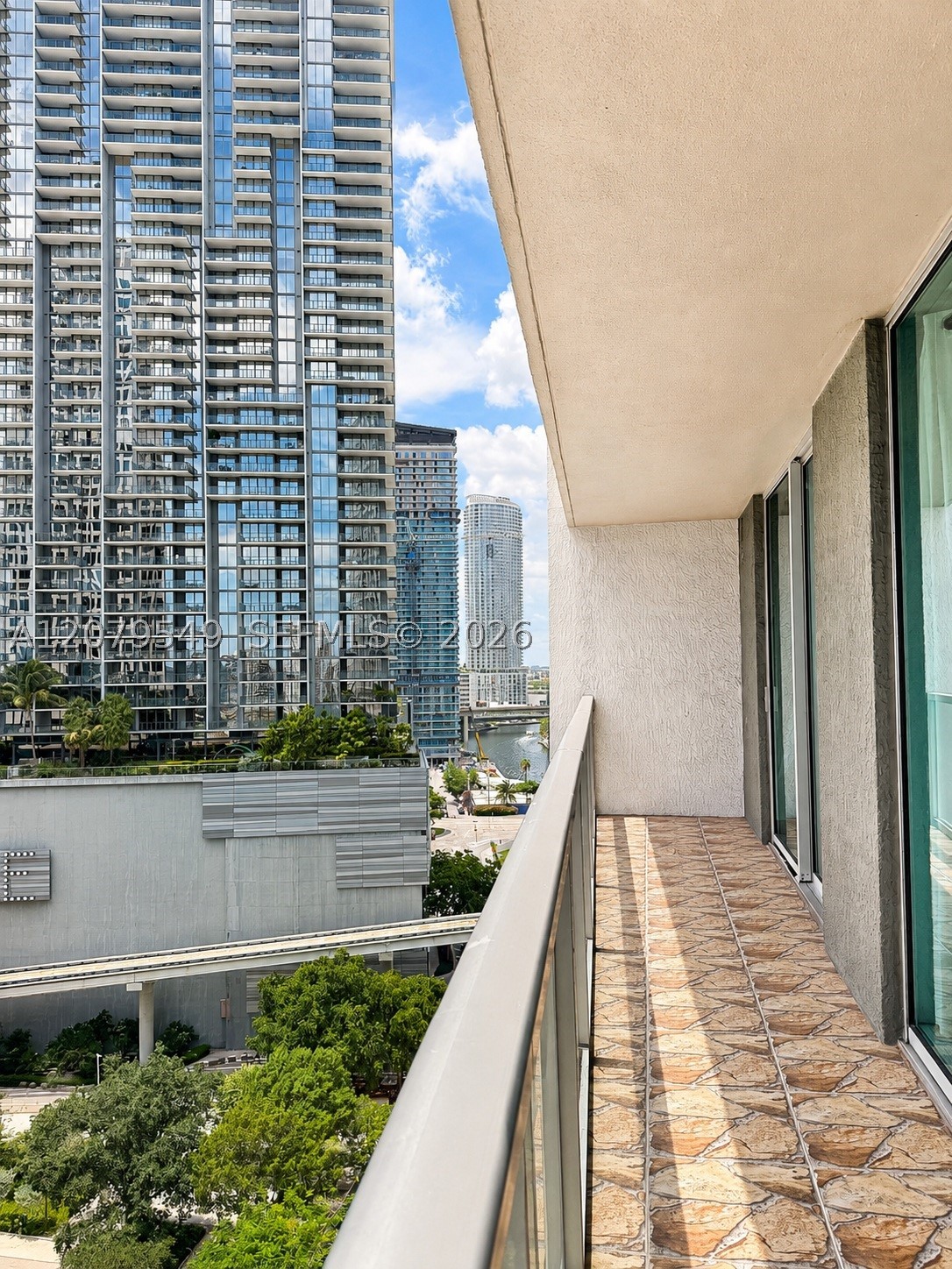 55 SE 6th St #1510, Miami FL 33131