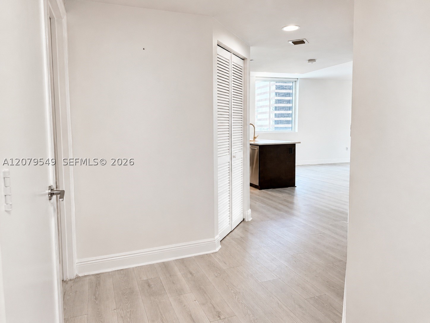 55 SE 6th St #1510, Miami FL 33131