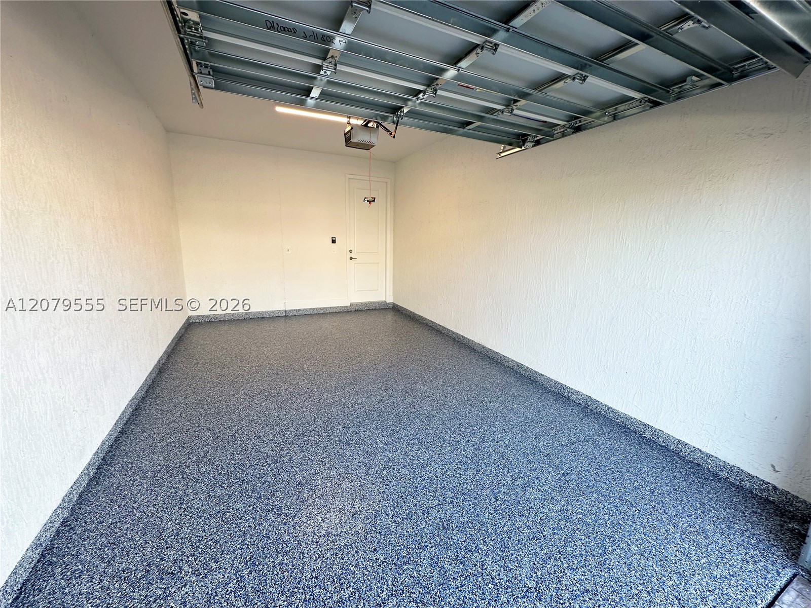 12273 SW 44th St, Davie FL 33330