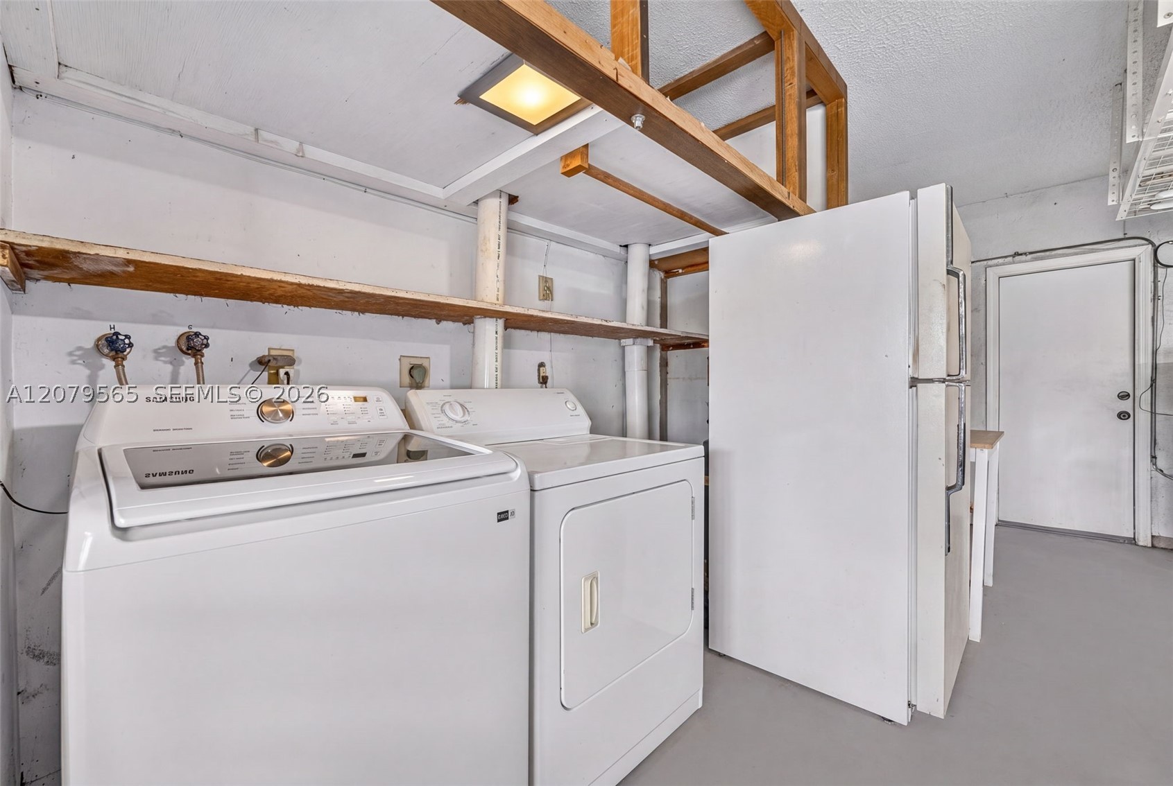 7508 SW 6th Ct, North Lauderdale FL 33068