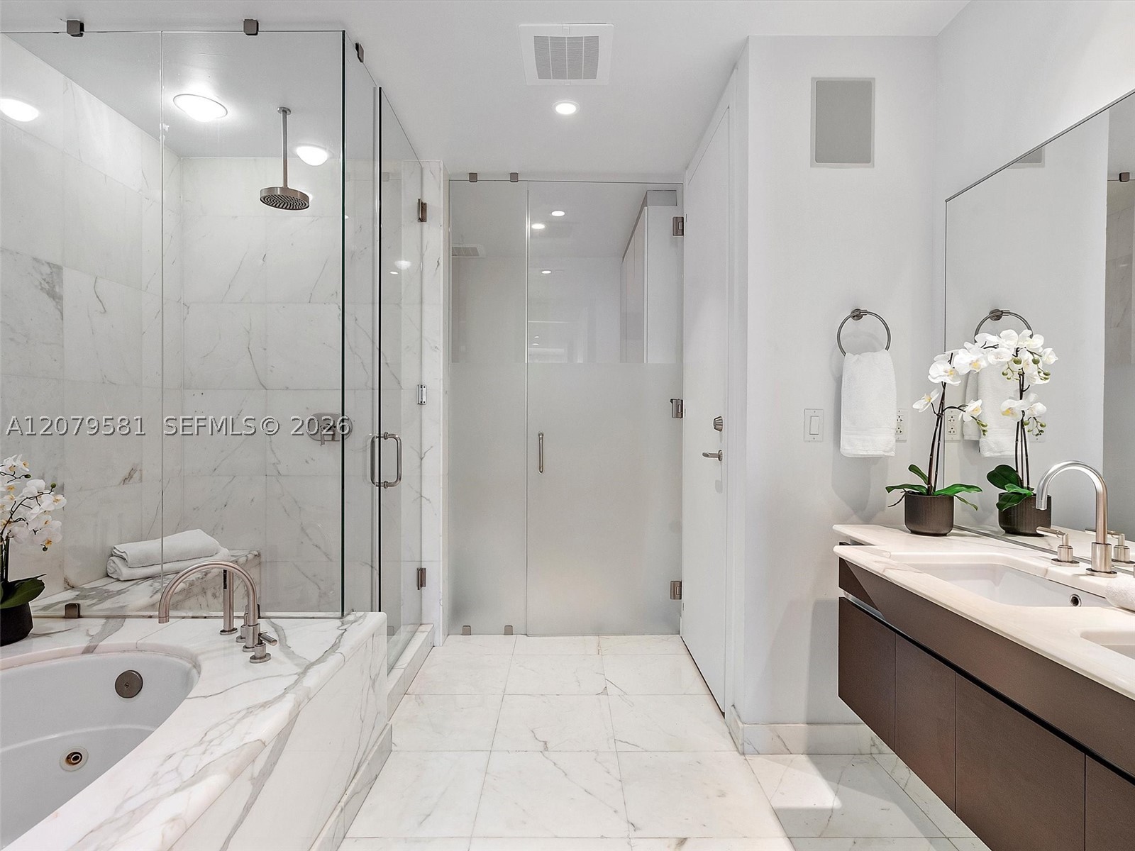2627 S Bayshore Dr #2106, Miami FL 33133