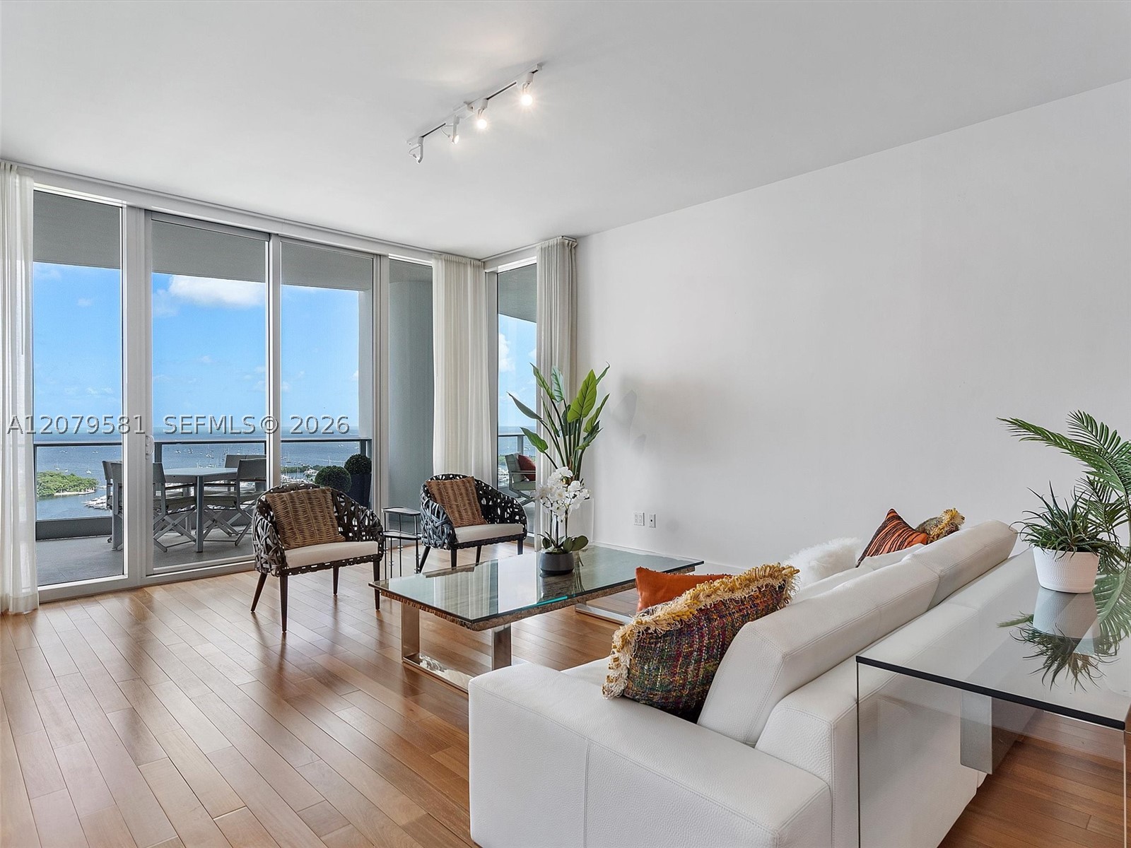 2627 S Bayshore Dr #2106, Miami FL 33133