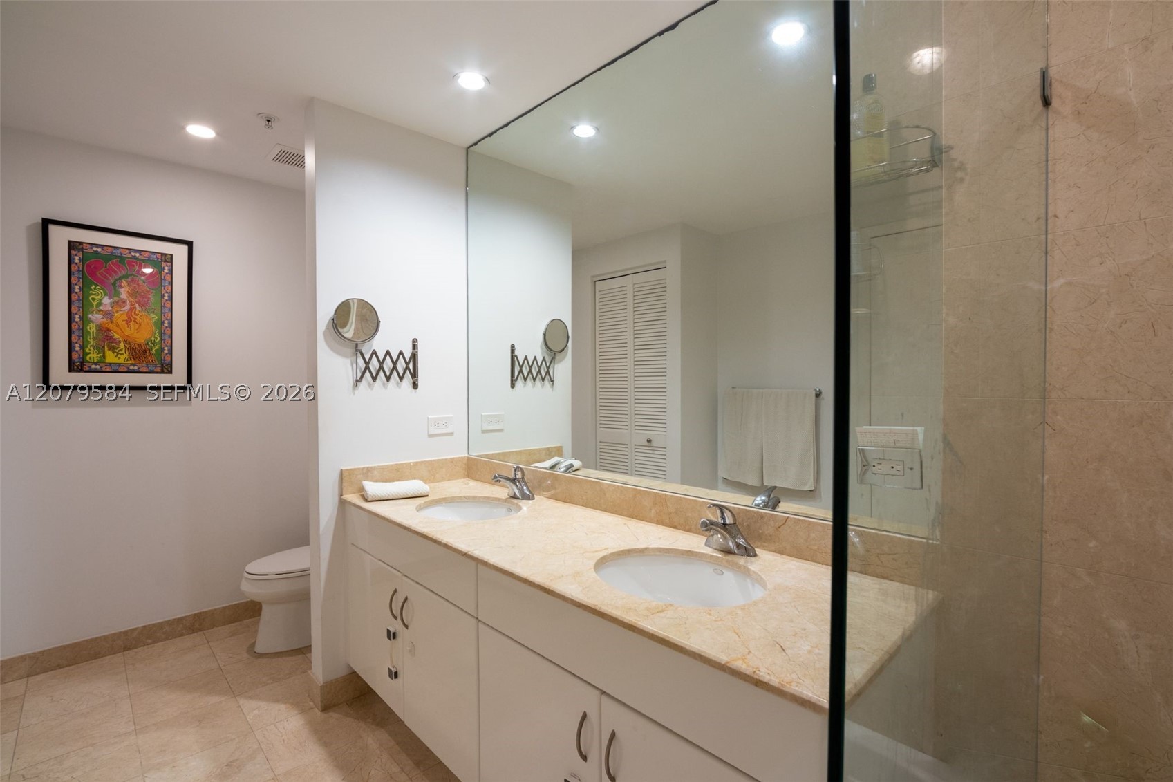 801 Brickell Key Blvd #2110, Miami FL 33131