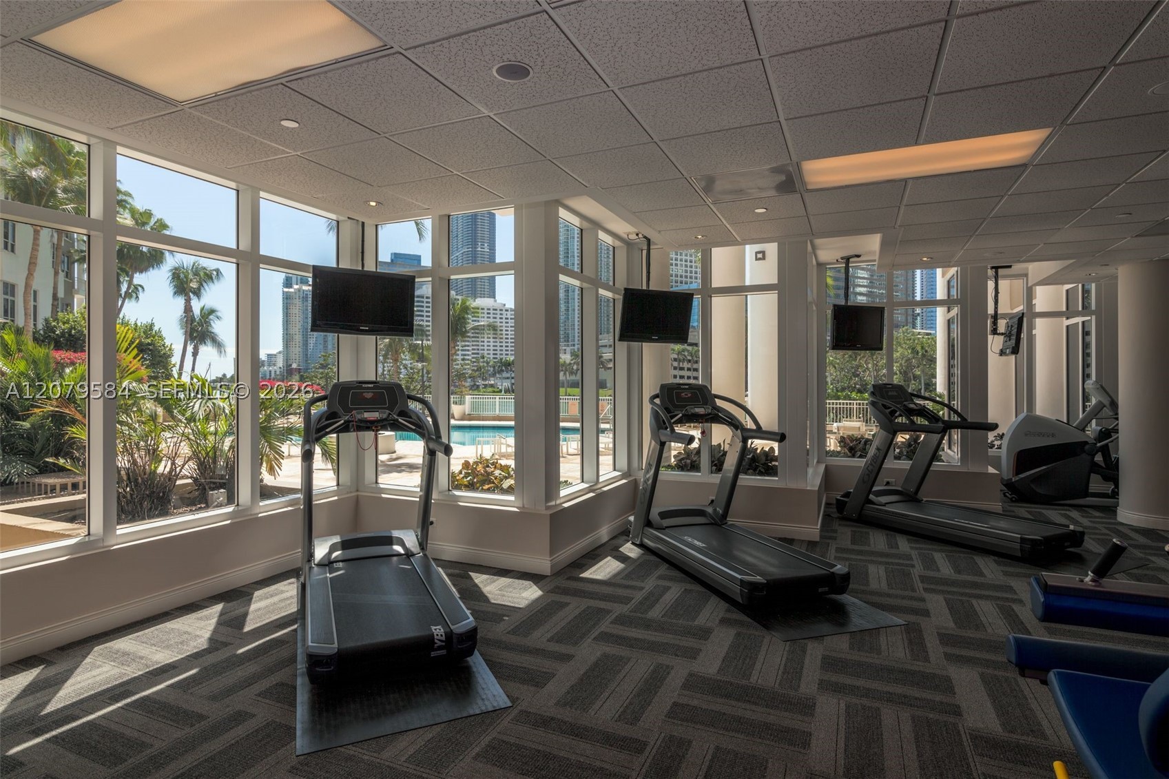 801 Brickell Key Blvd #2110, Miami FL 33131