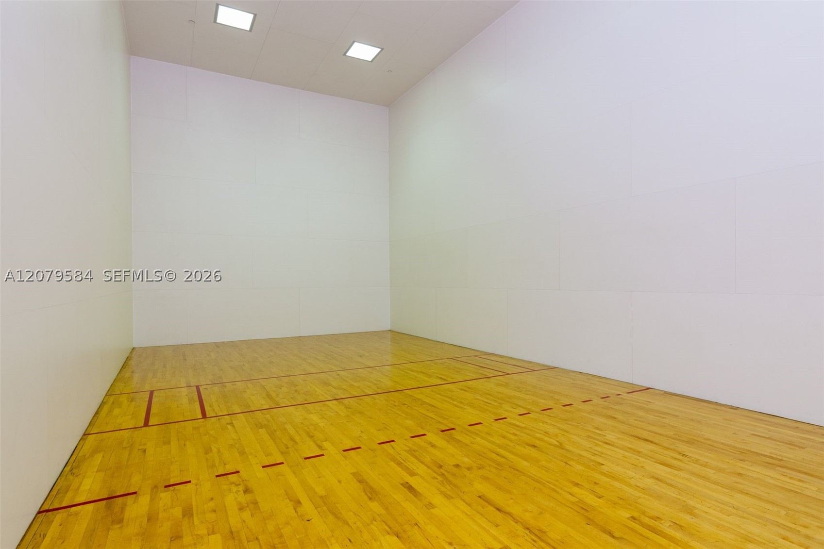 801 Brickell Key Blvd #2110, Miami FL 33131