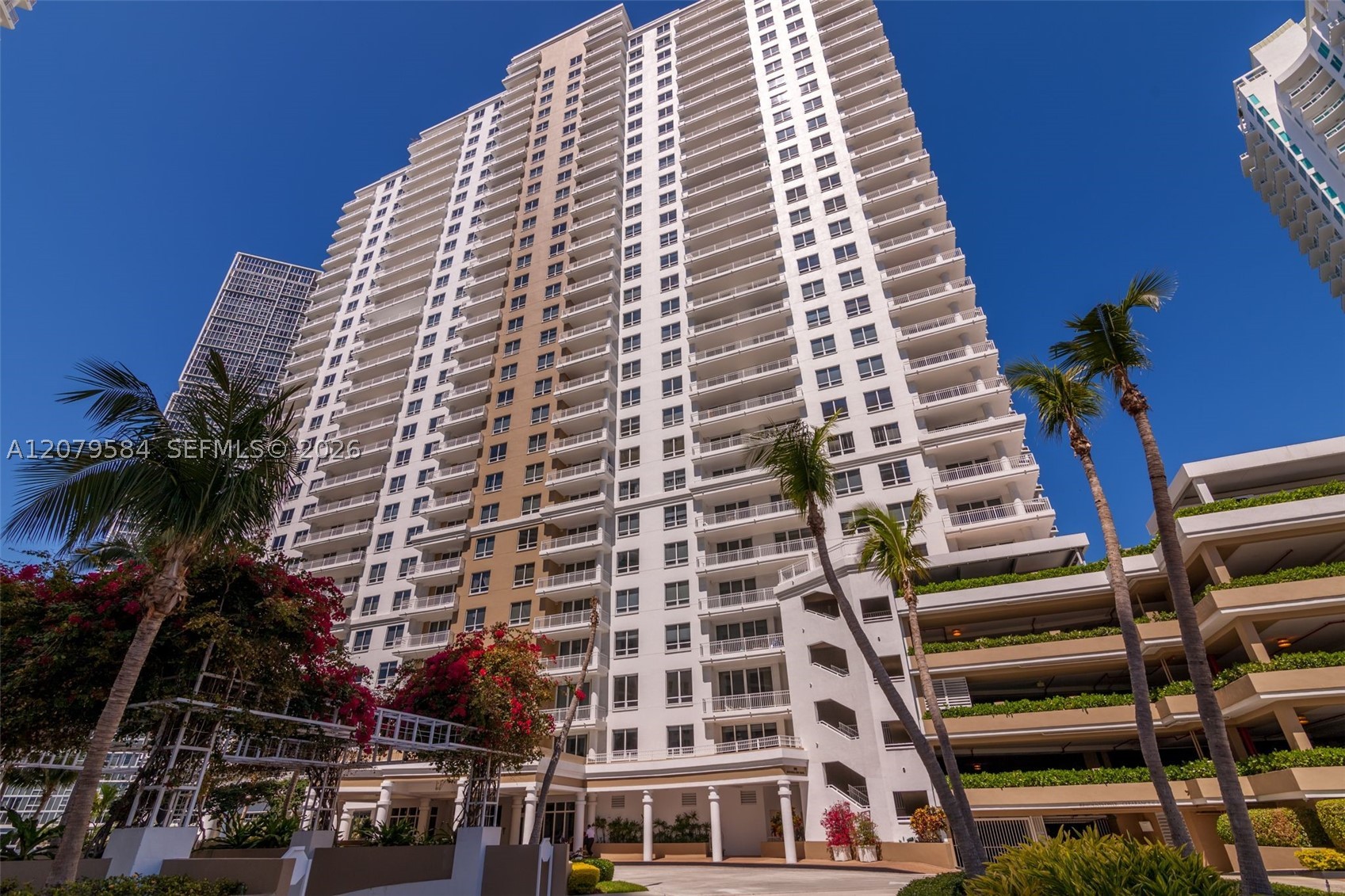 801 Brickell Key Blvd #2110, Miami FL 33131