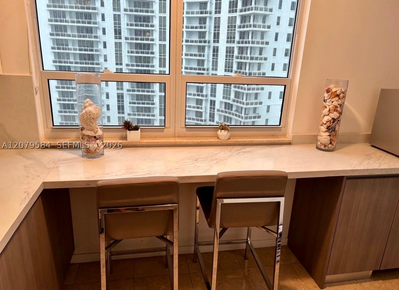801 Brickell Key Blvd #2110, Miami FL 33131