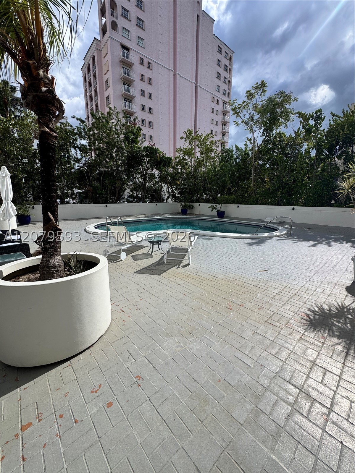 Coral Gables FL 33134 - A12079593