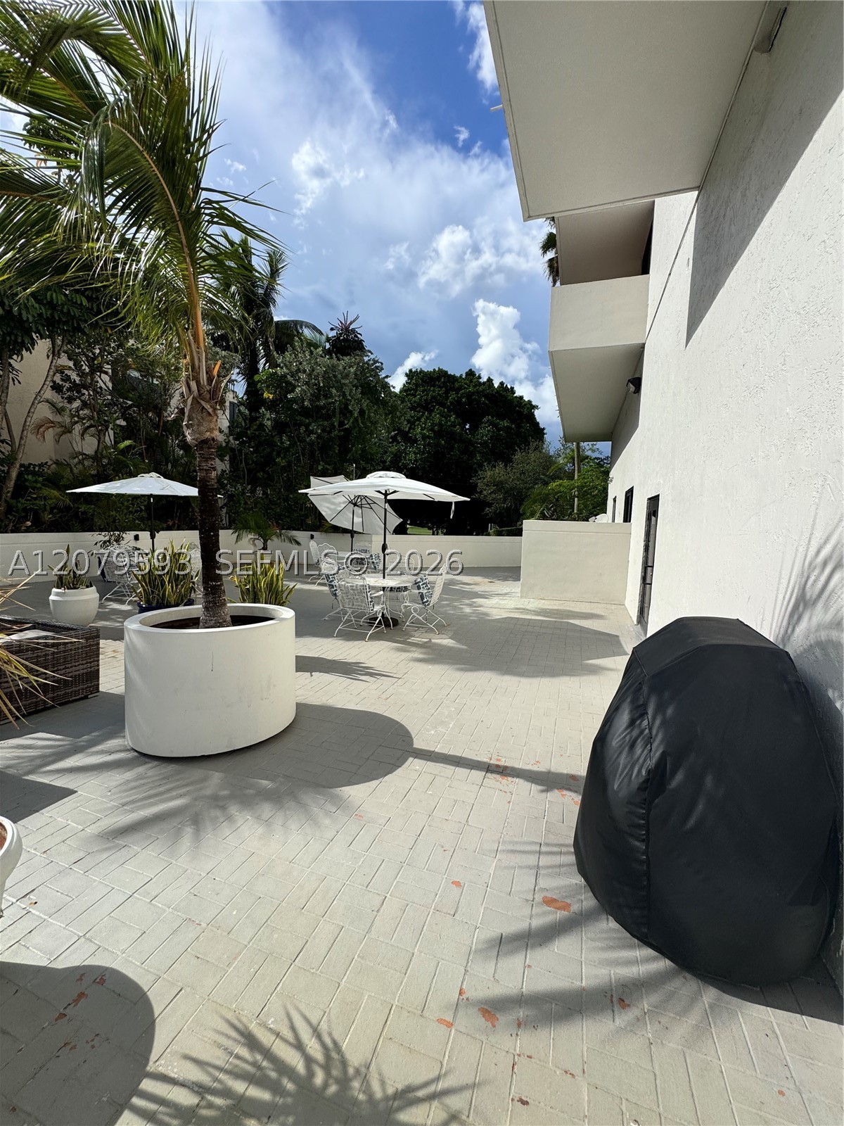 Coral Gables FL 33134 - A12079593