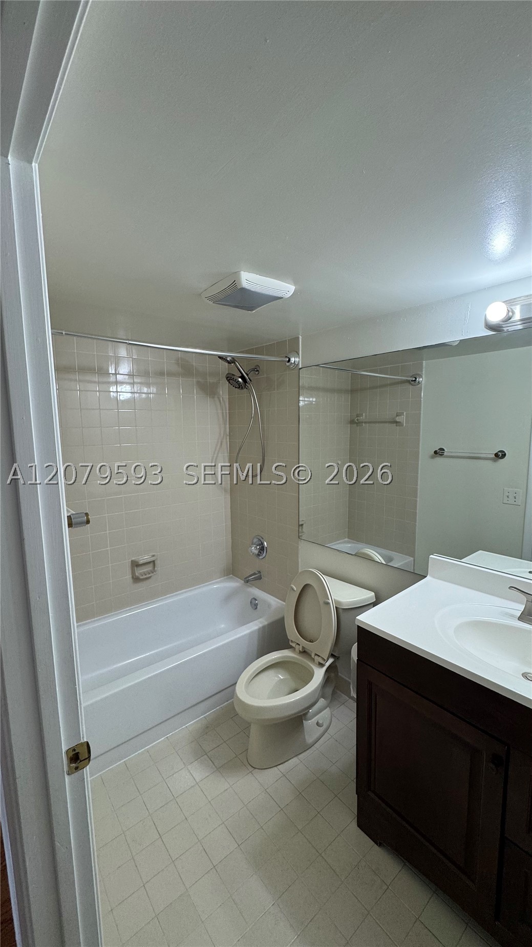 Coral Gables FL 33134 - A12079593