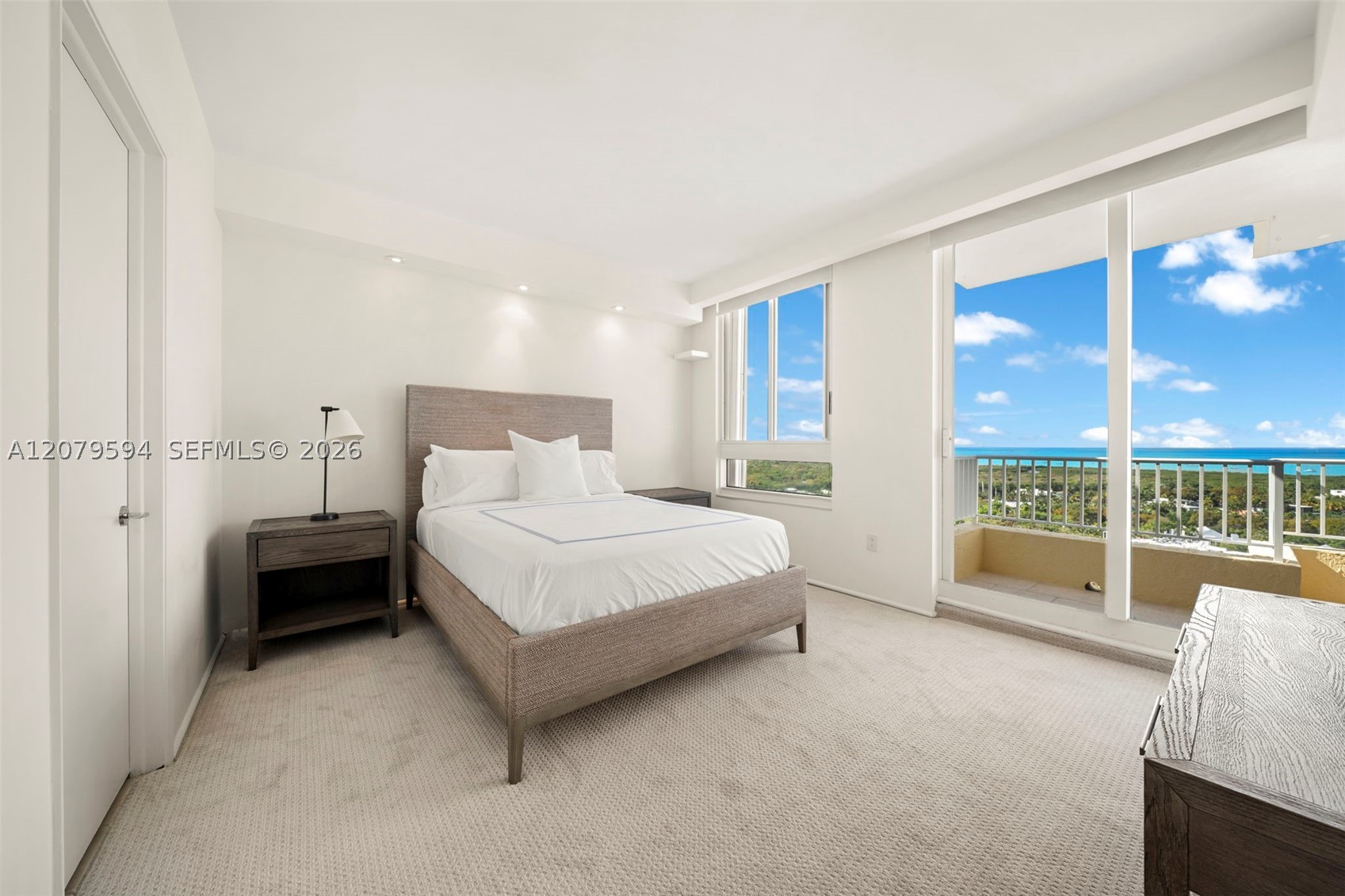 789 Crandon Blvd #1603, Key Biscayne FL 33149