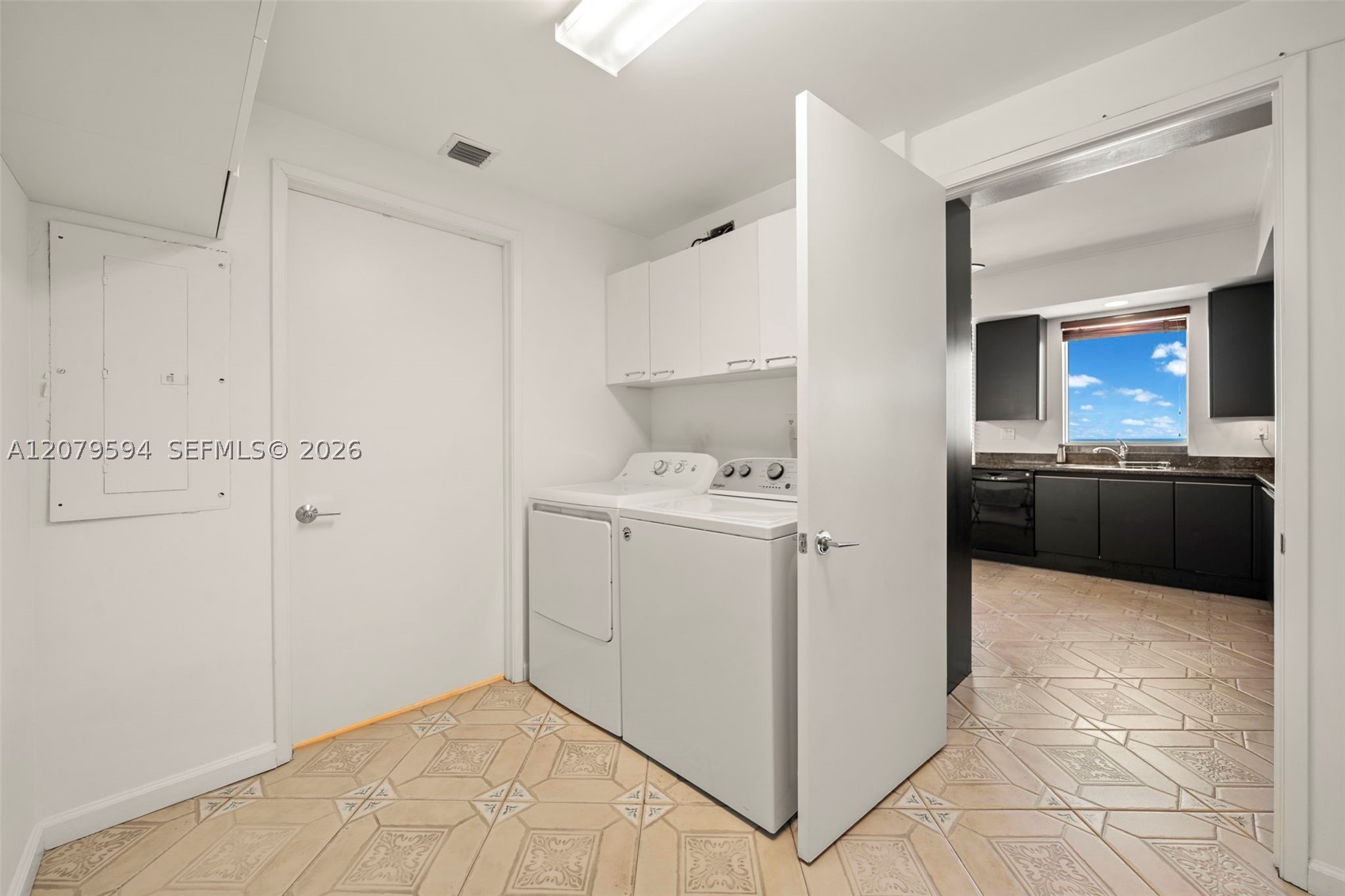 789 Crandon Blvd #1603, Key Biscayne FL 33149