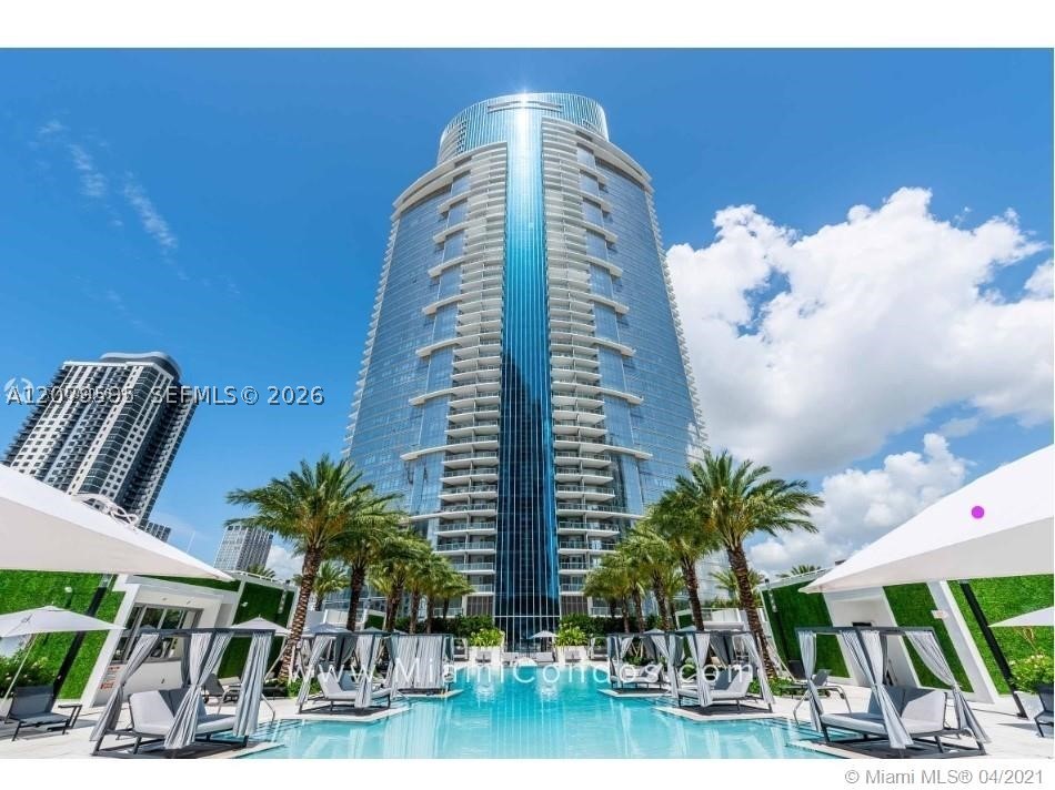 851 NE 1st Ave #1511, Miami FL 33132