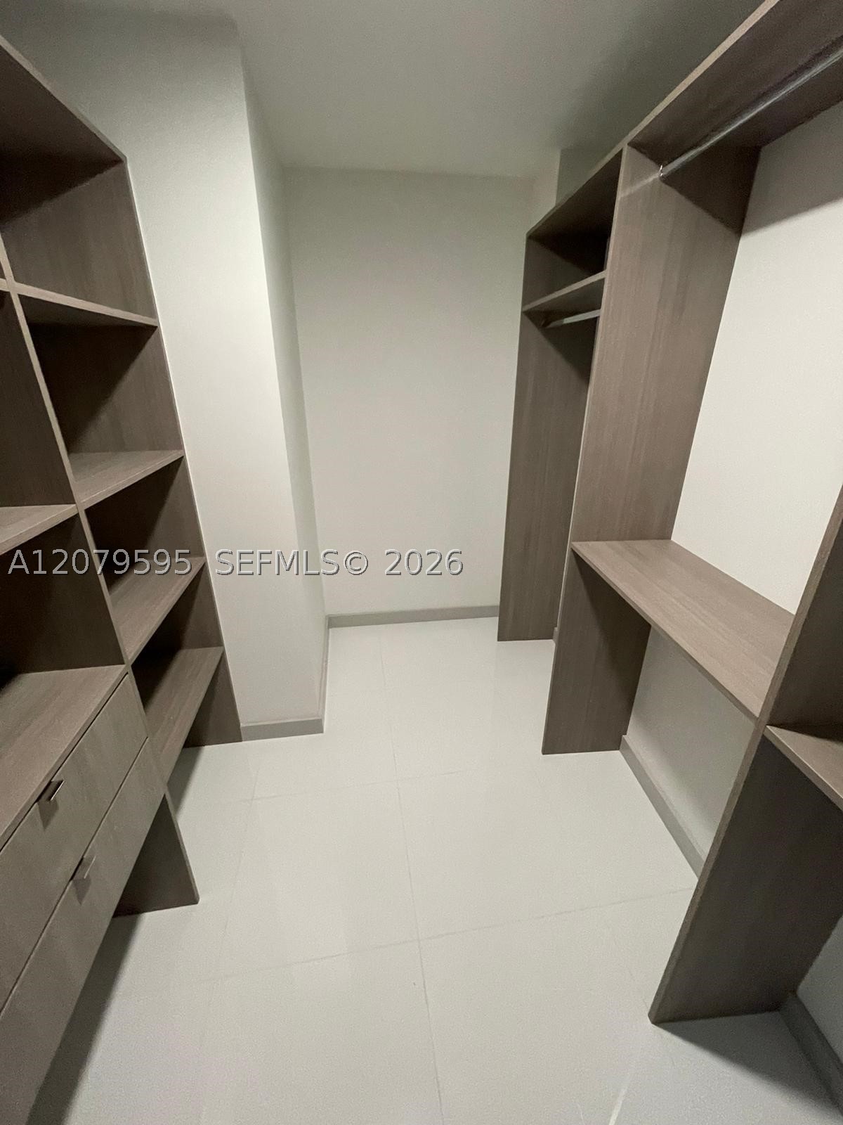 851 NE 1st Ave #1511, Miami FL 33132