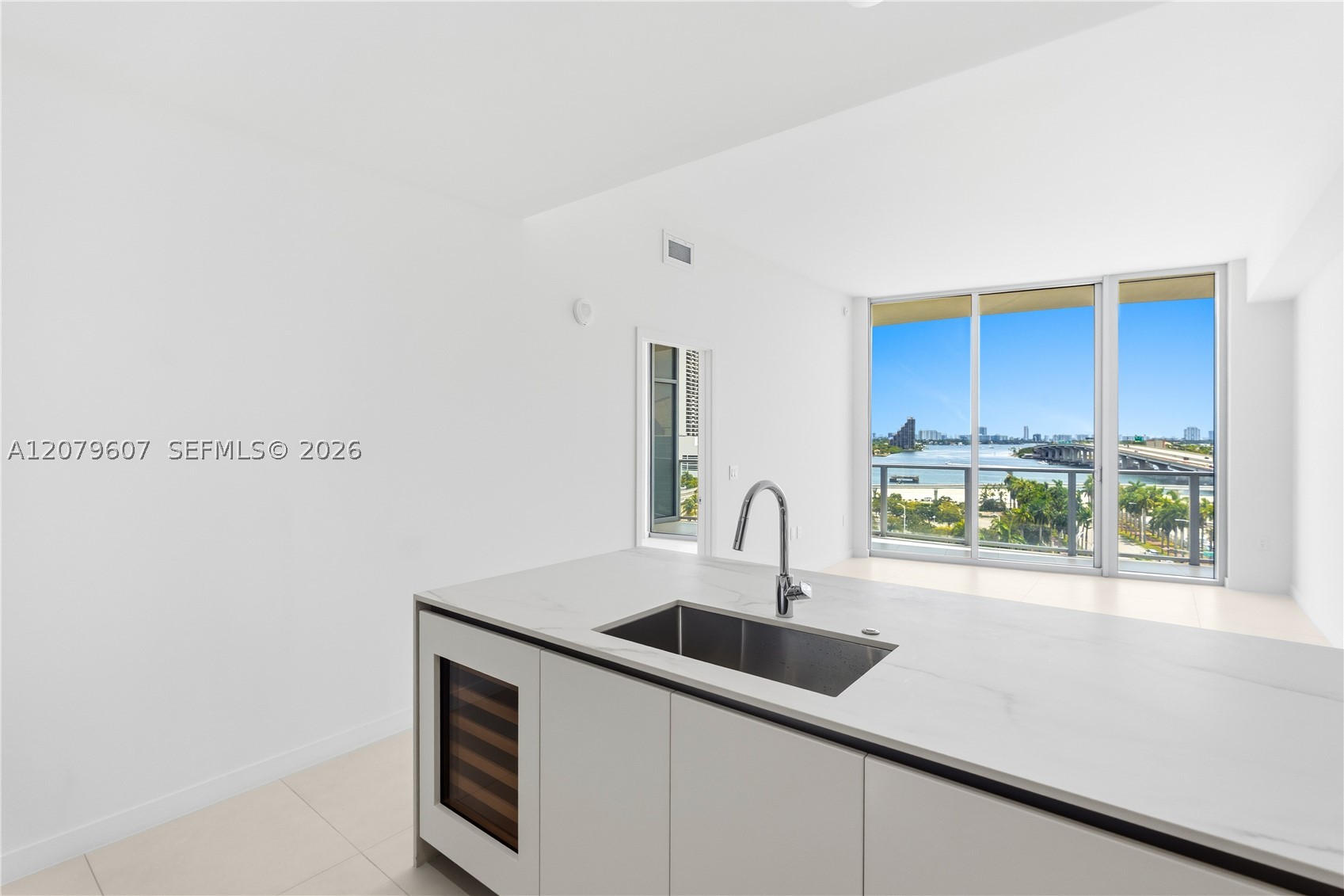 1400 Biscayne Blvd #804, Miami FL 33132