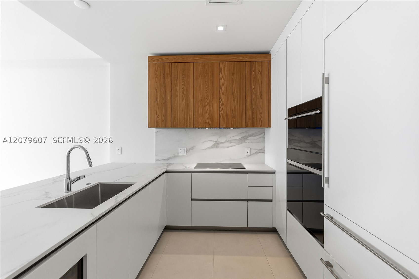 1400 Biscayne Blvd #804, Miami FL 33132