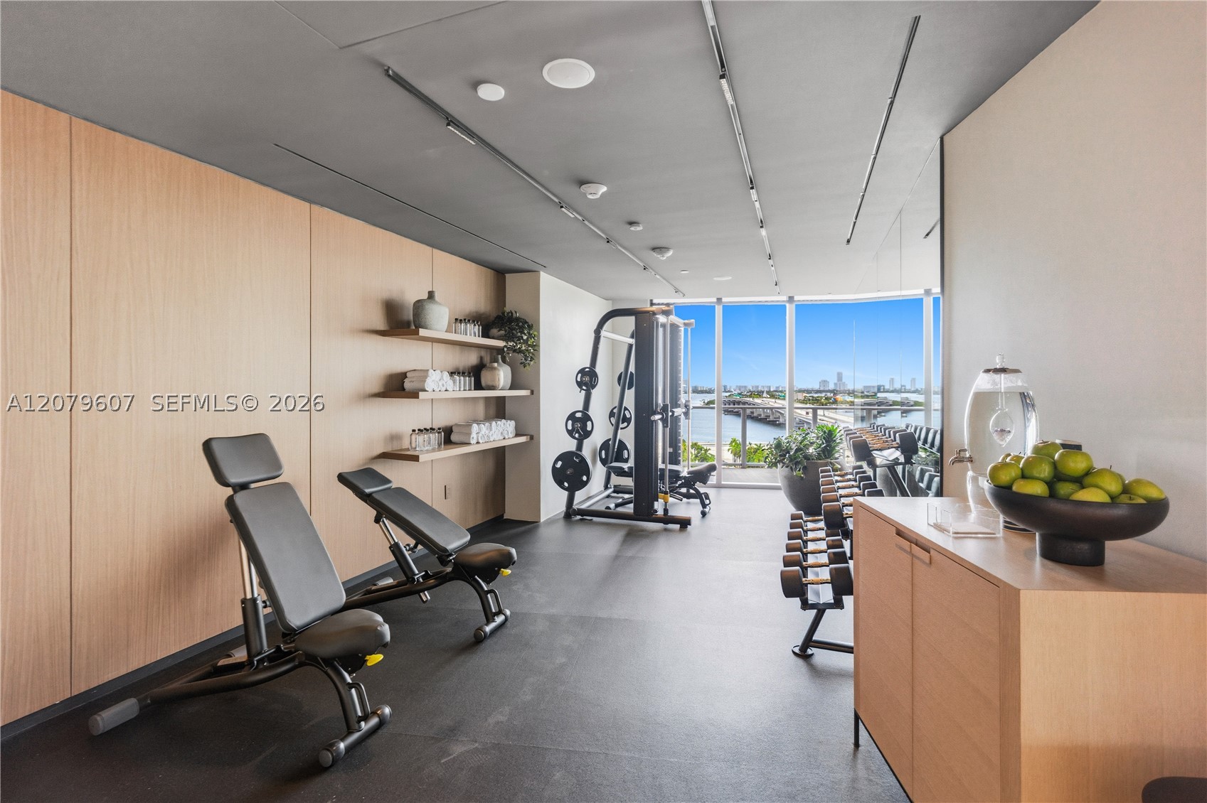 1400 Biscayne Blvd #804, Miami FL 33132