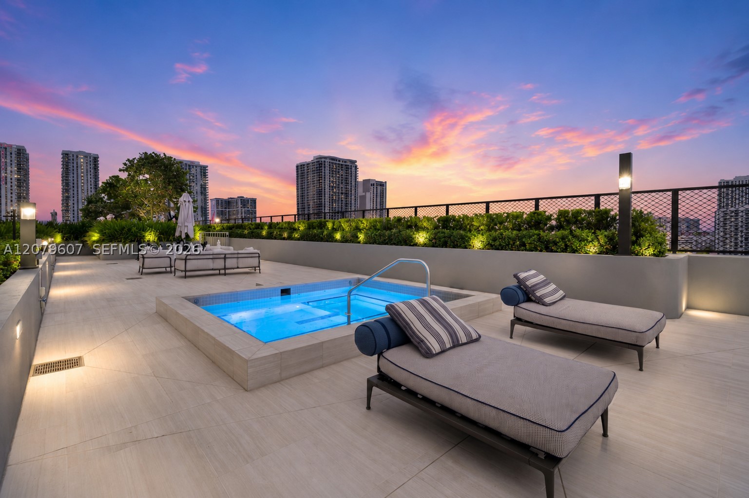 1400 Biscayne Blvd #804, Miami FL 33132
