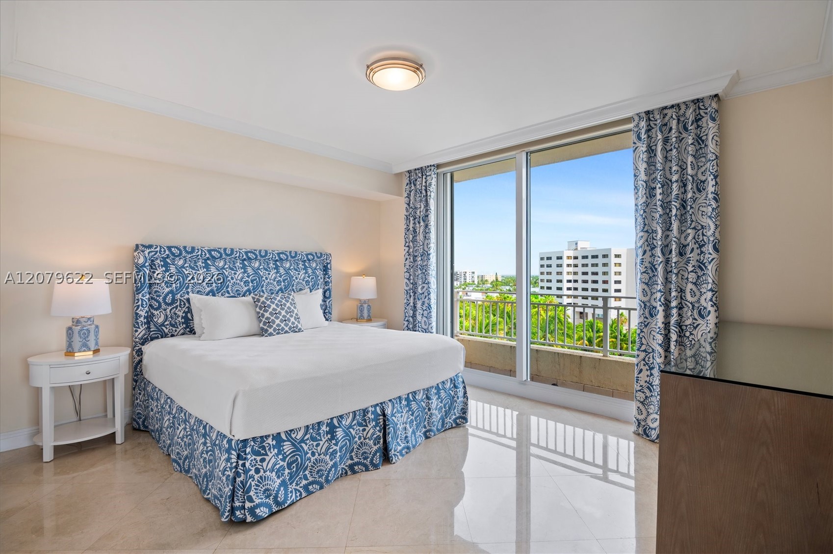 791 Crandon Blvd #704, Key Biscayne FL 33149