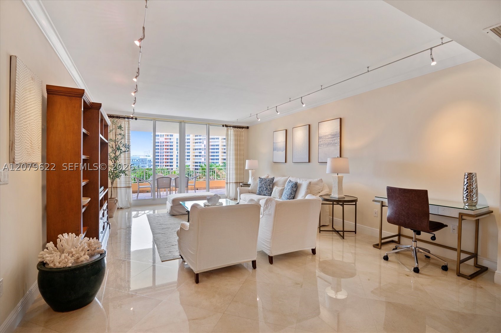 791 Crandon Blvd #704, Key Biscayne FL 33149